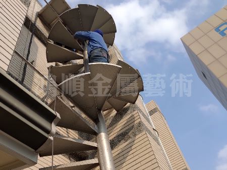 不銹鋼製螺旋梯